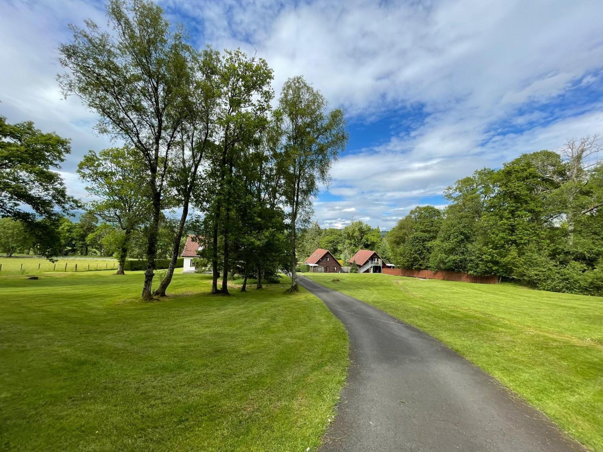 Loch Lomond Luxury Lodges Drymen Eksteriør bilde